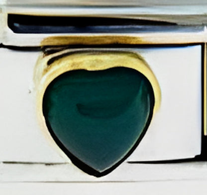 May Dark Green Heart Stone
