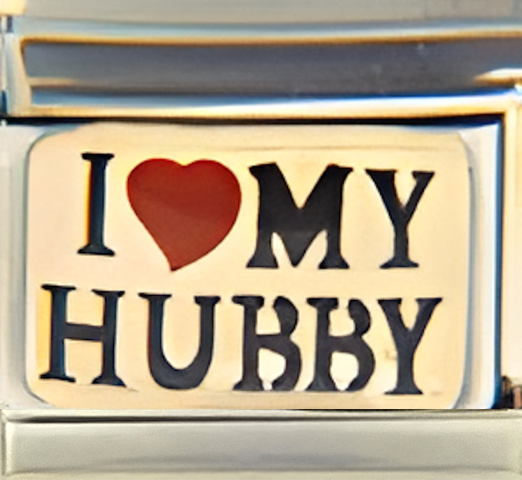 I Love My Hubby on Gold