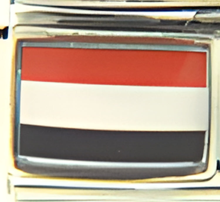 Yemen Flag Photo Charm