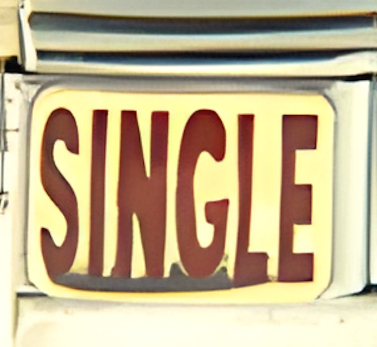 Red Single Text on Gold