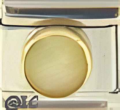 Round Yellow Cats Eye