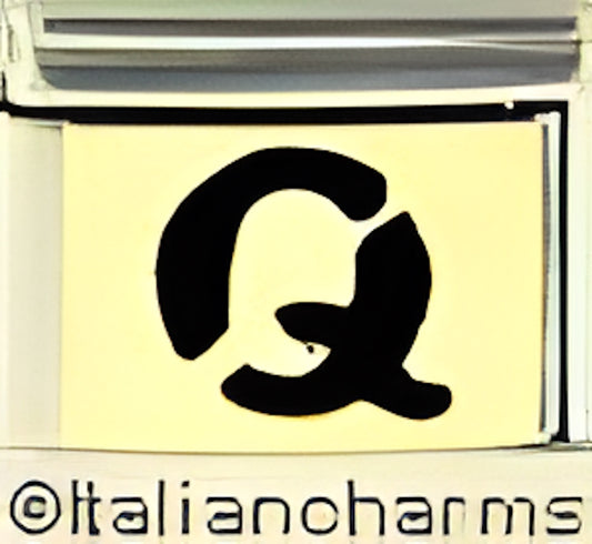 Black Letter Q